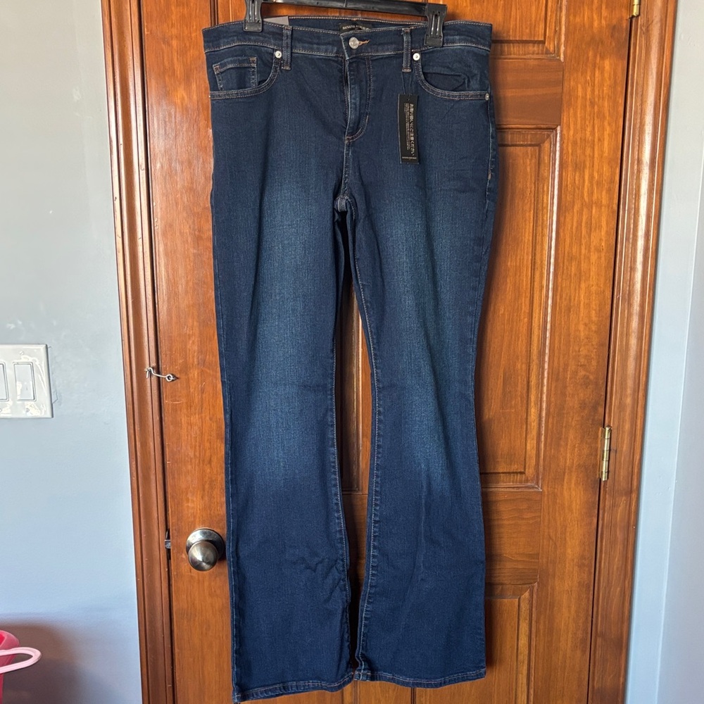Banana Republic Vintage Stretch Bootcut Jean Size 31